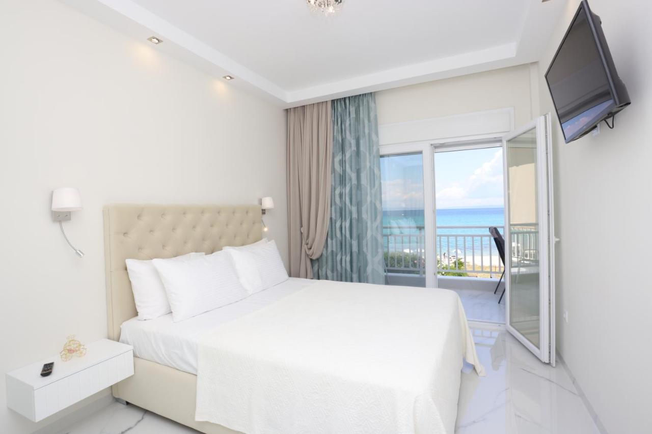 Beach Front Casa Elena Hanioti Ngoại thất bức ảnh